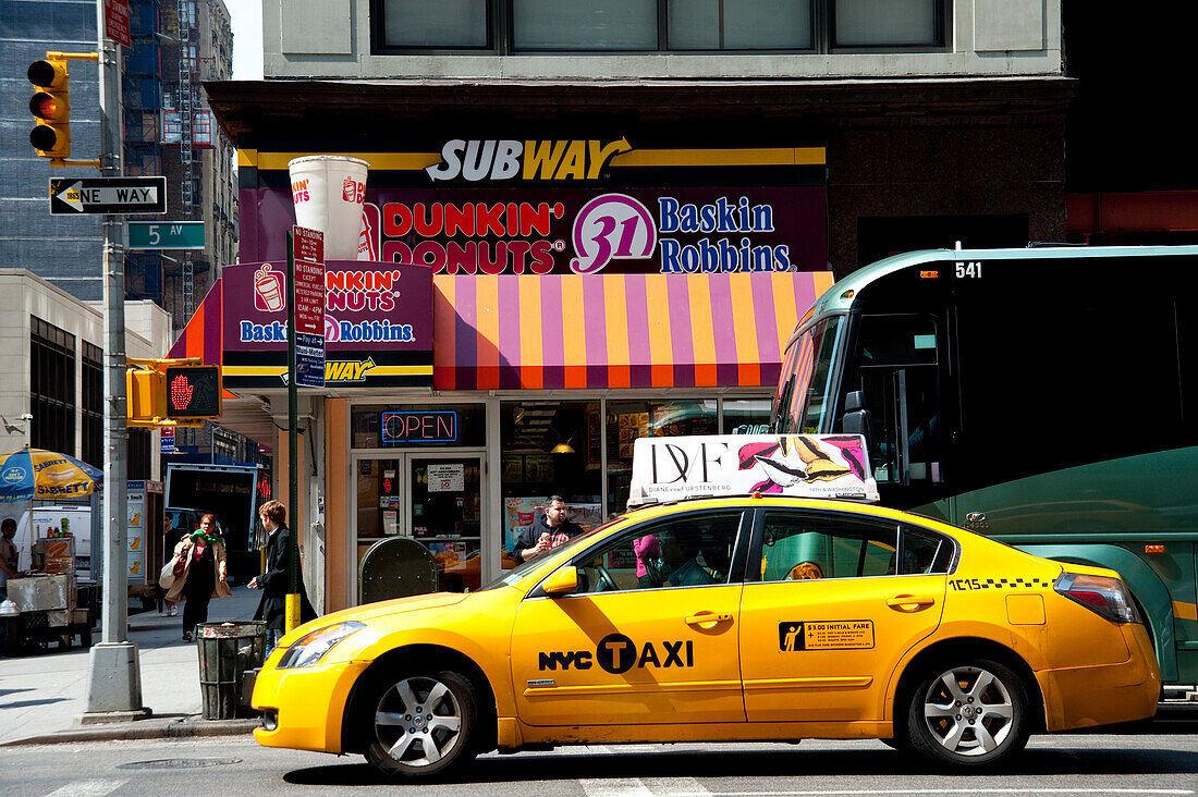 Gelbes Taxi in Manhattan, New York, USA
