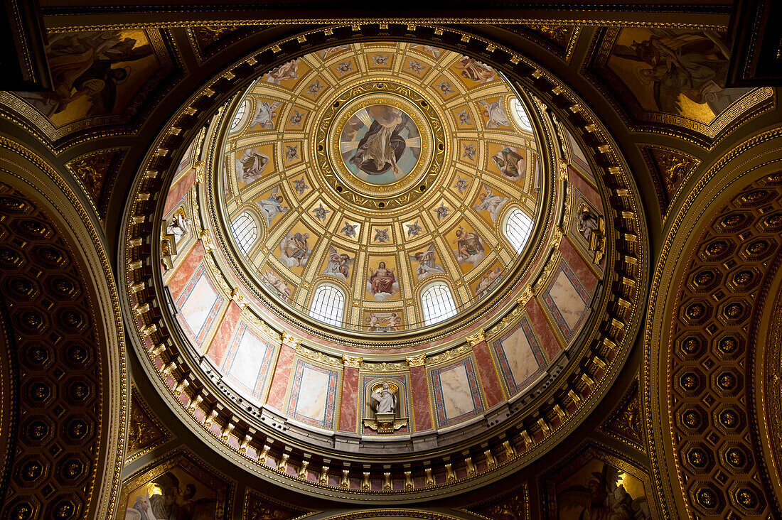 Interior Of St Stephen's Basilica Or Szent Istv