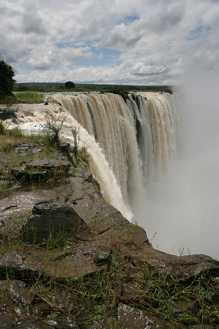 Zambia, Waterfall; Victoria Falls