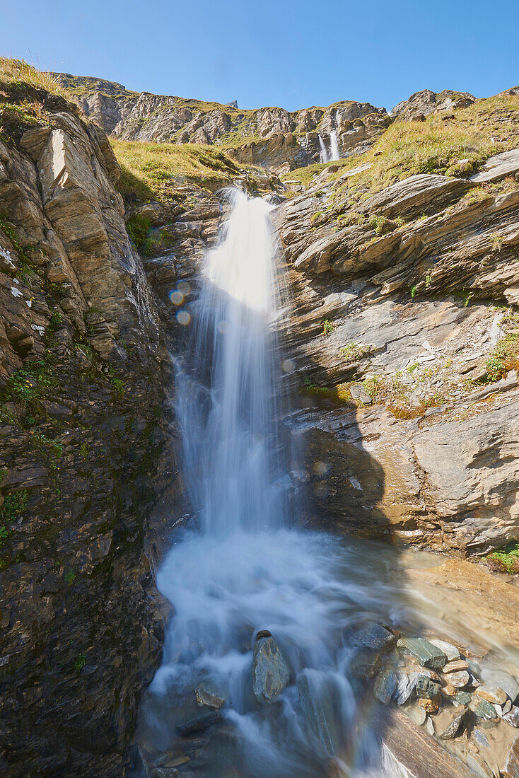Wasserfall an der Hochalpenstra?e (Hochalpenstrasse) bei Kaiser-Franz-Josefs-H? K?ten (K?rnten), ?sterreich