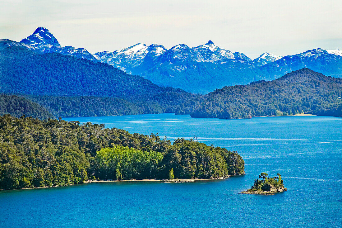 A mountain and lake scene, Lago Nahuel Huapi in Parque Nacional Nahuel Huapi near San Carlos de Bariloche in the Lake District of Patagonia; Parque Nacional Nahuel Huapi, Patagonia, Argentina
