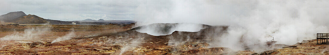 Volcanic hotsprings and fumaroles, in southwest Iceland.; Gunnuhver hot springs and fumaroles, near Grindavik, Reykjanes peninsula, southwest Iceland.