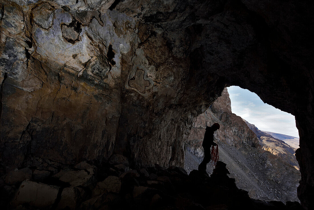 Meanwhile the other two members of the team were very keen on finding the most northern cave on Earth ever explored. Expedition team members had set themselves that challenge, so they began searching the most northern cliff for caves. To their amazement, there were several caves to examine. This set of images were taken during their quest on achieving their goal. Not content with discovering the most northern cave on Earth ever explored, they found another one that unfortunately for them a french team had already visited and built a giant cairn of rocks in the entrance abouve a 6m vertical roc