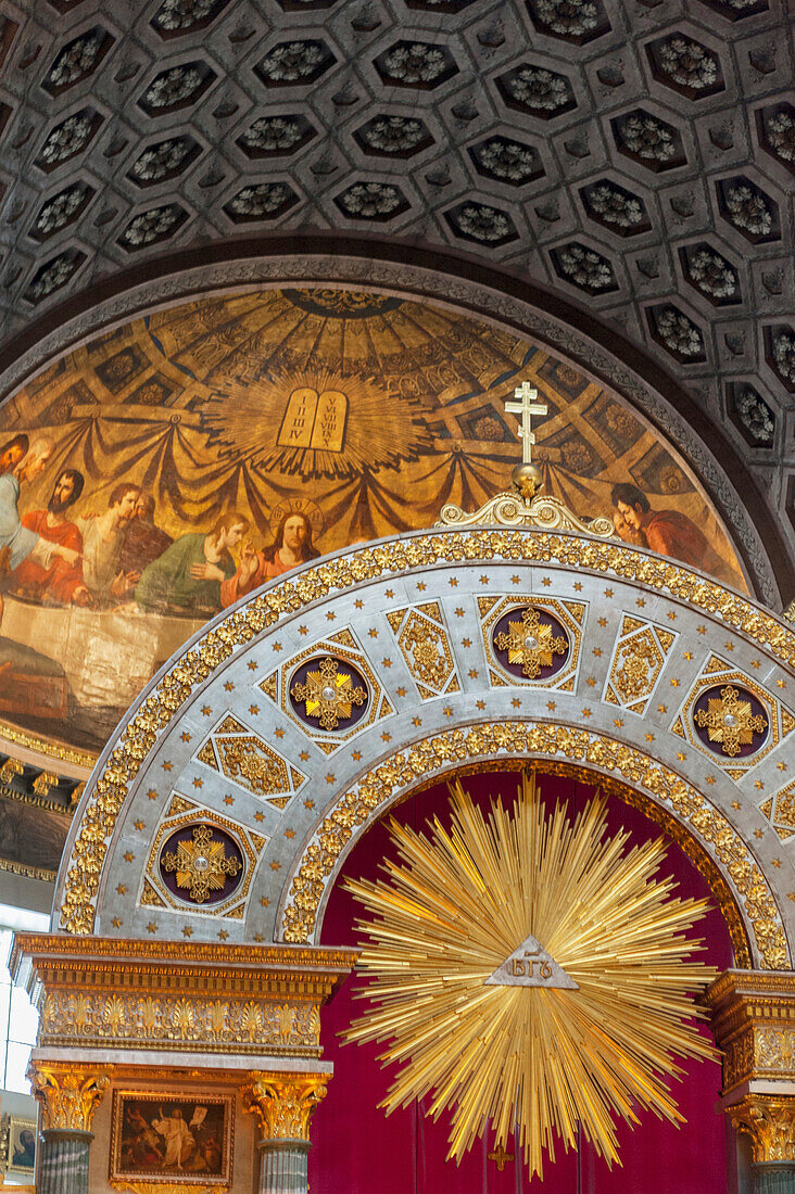Gemälde und Ornamente im Inneren der Kathedrale Unserer Lieben Frau von Kasan; St. Petersburg Russland