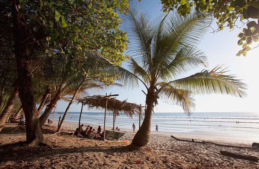 Playa Santa Teresa (Santa Teresa Strand) in Santa Teresa und Mal Pais (Malpais) auf der Nicoya Halbinsel; Provinz Puntarenas, Costa Rica