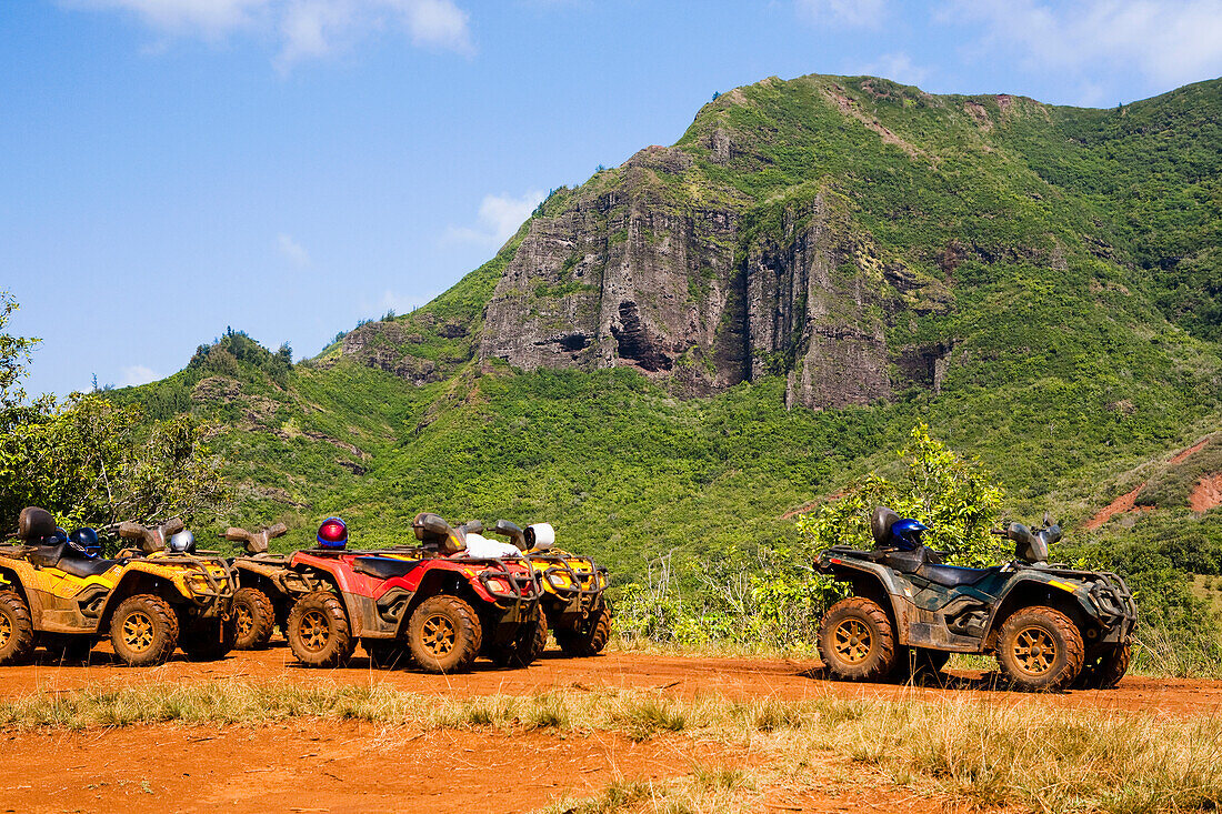 Ein Atv Abenteuer durch die Kipu Ranch; Kauai, Hawaii, USA