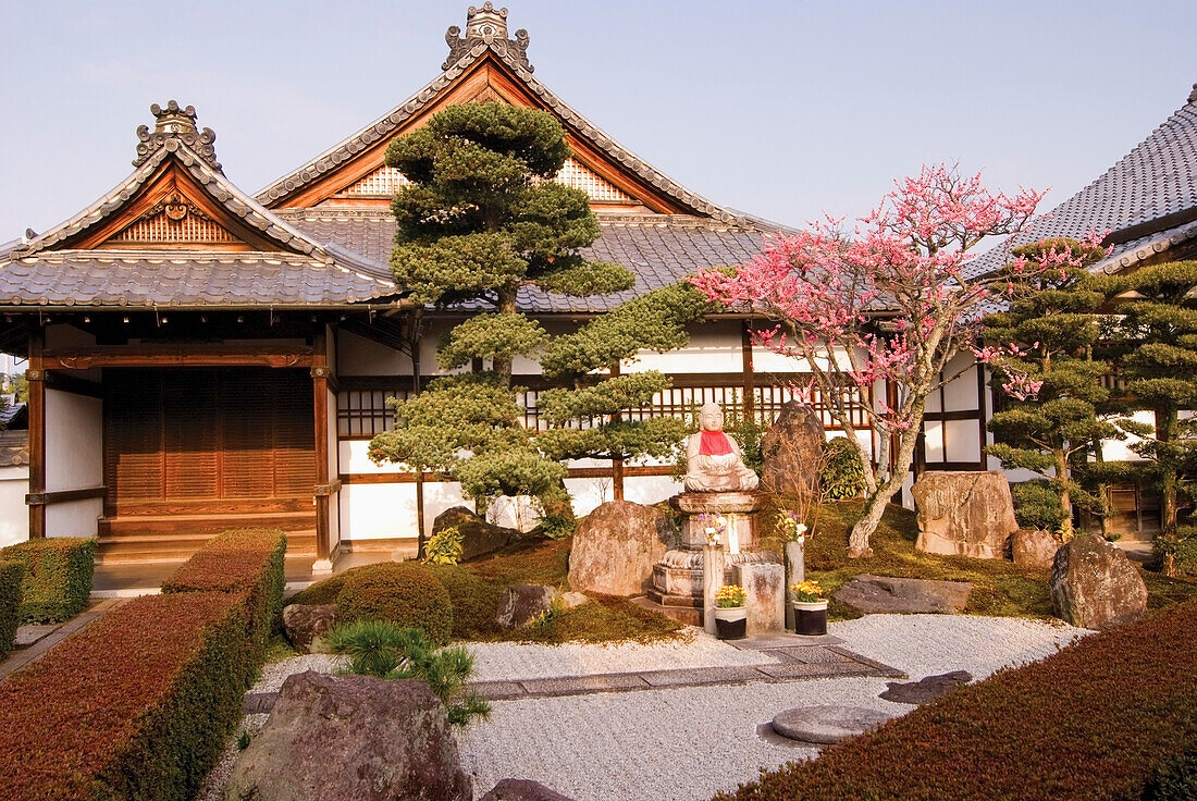 Japanischer Tempel und Garten; Kyoto, Japan