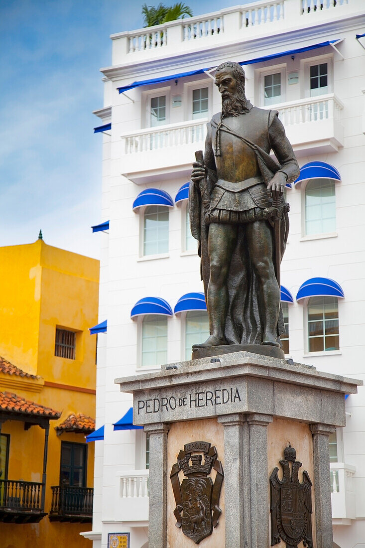 Statue von Pedro De Heredia auf der Plaza De Los Coches; Cartagena Kolumbien