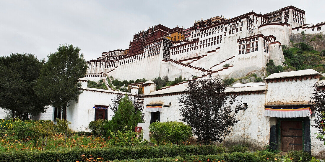 China, Xizang, Lhasa, Potala Palace