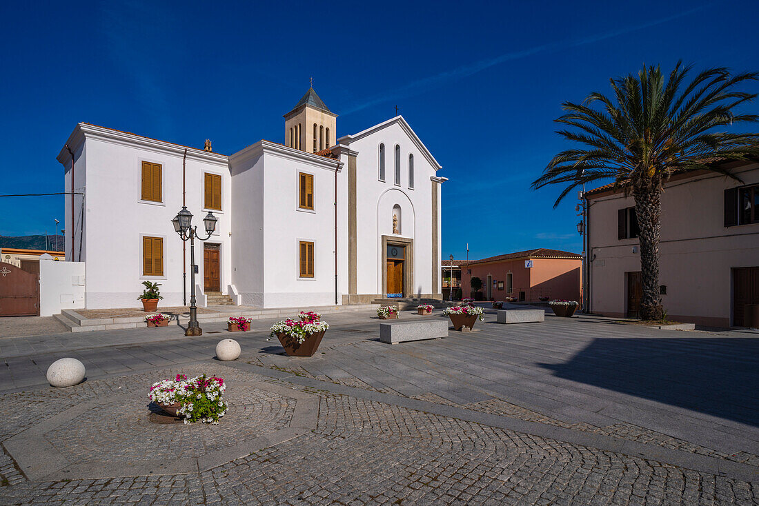View of church in Piazza di Gallura, San Teodoro, Sardinia, Italy, Mediterranean, Europe