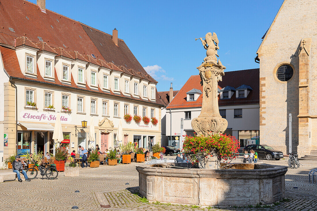 Market square, Weikersheim, Taubertal Valley, Baden-Wurttemberg, Germany, Europe