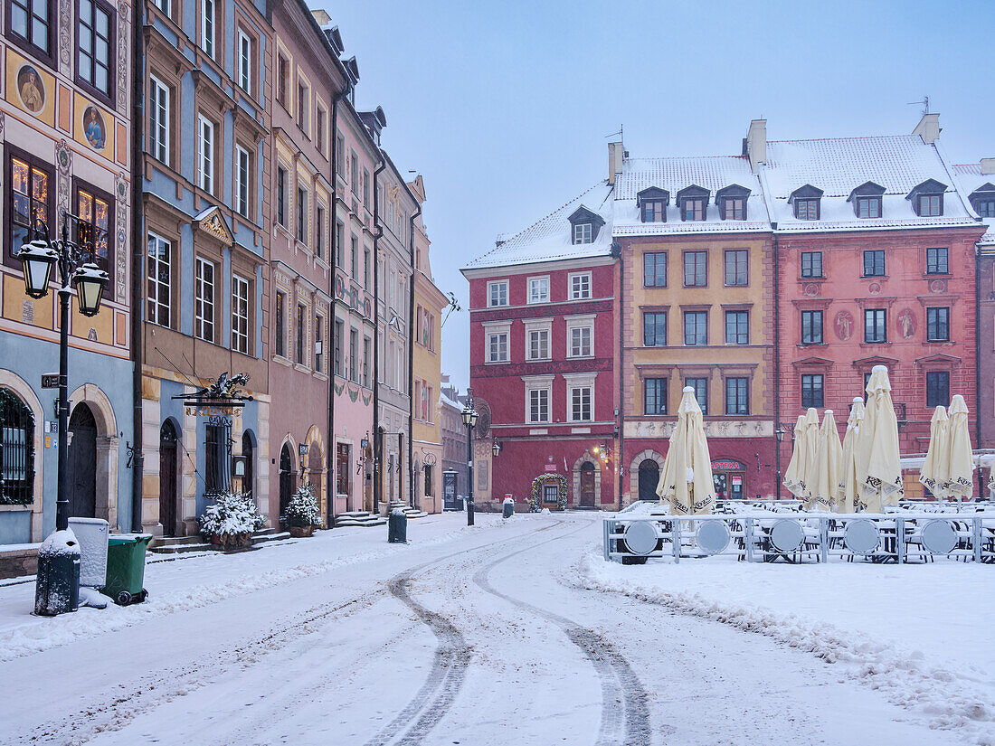 Old Town Main Market Square, UNESCO World Heritage Site, winter, Warsaw, Masovian Voivodeship, Poland, Europe