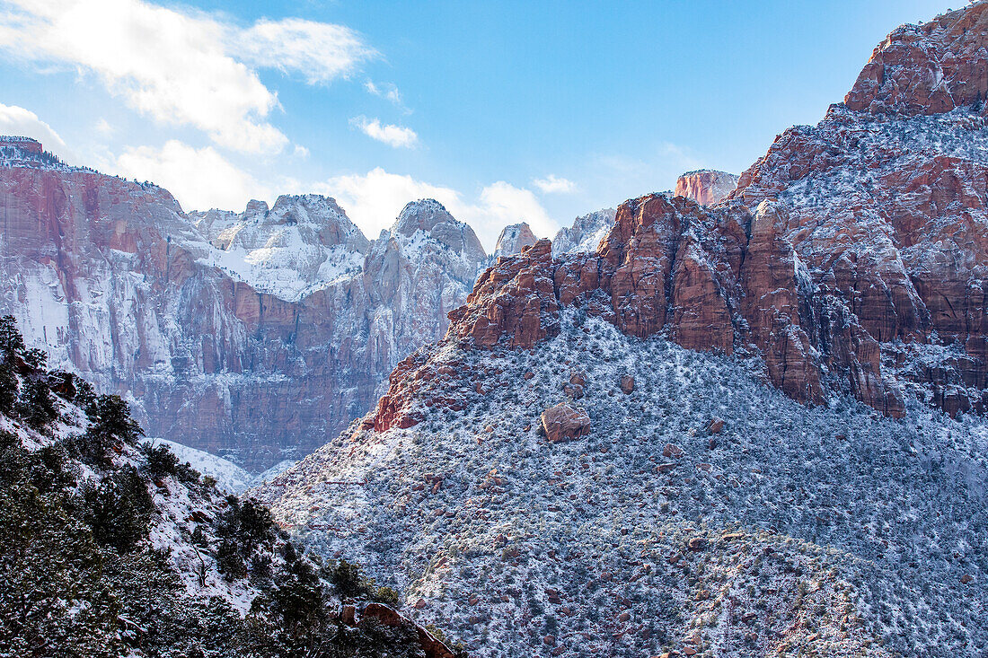 USA, Utah, Springdale, Zion National Park, Scenic view of mountains in winter