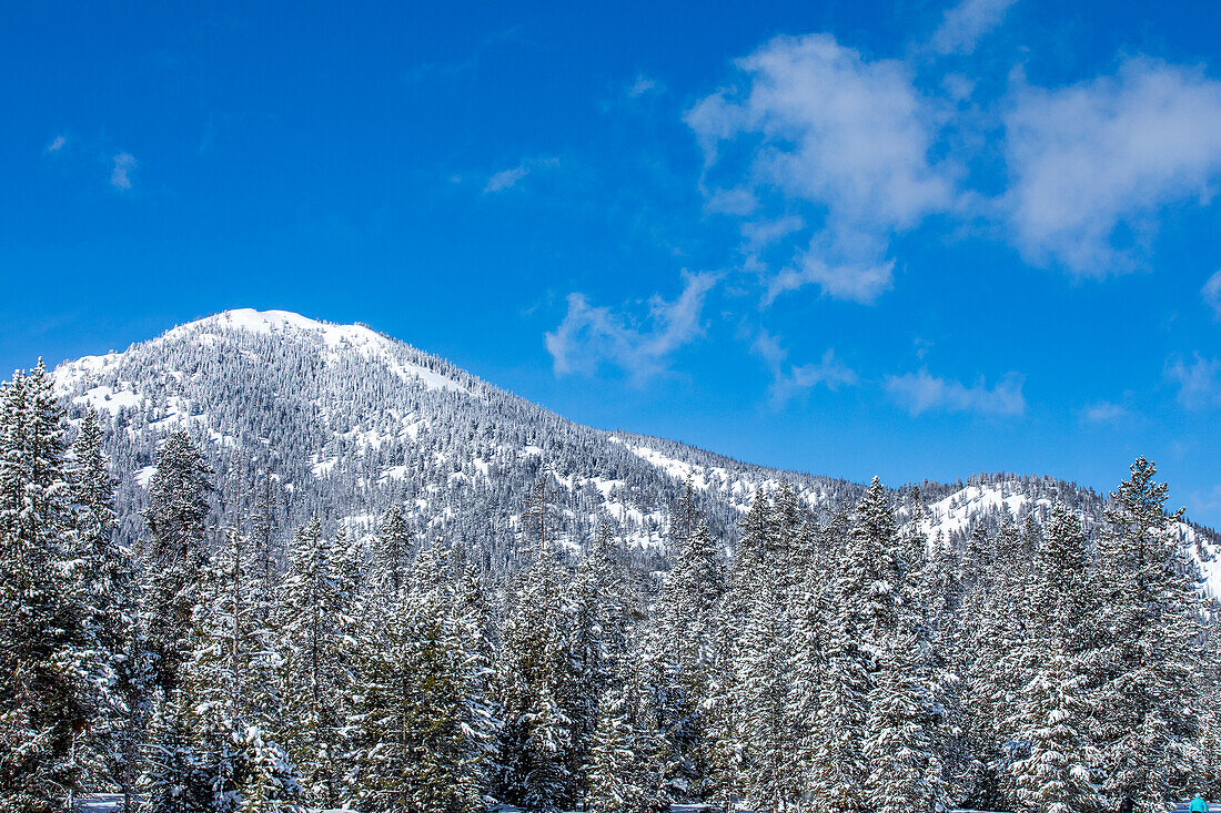 USA, Idaho, Sun Valley, Blick auf die Berge im Winter