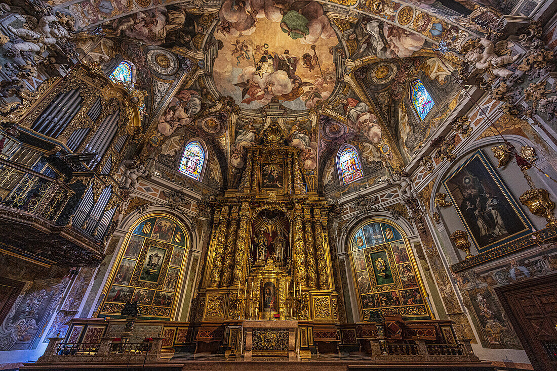 Spain, Valencia, Ornate baroque interior of church