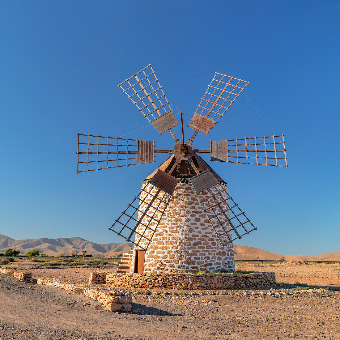 Traditionell windmill Molino de Tefia, Tefia, Fuerteventura, Canary Islands, Spain, Atlantic, Europe