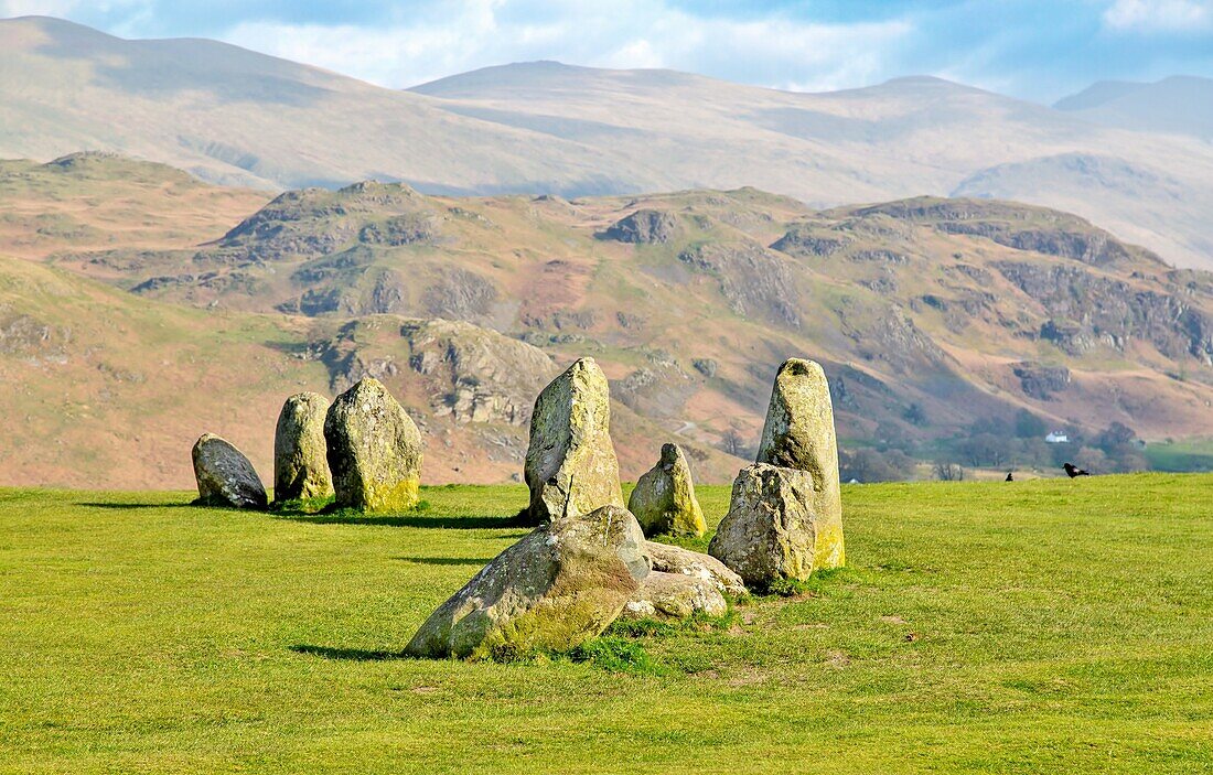 Der neolithische Steinkreis von Castlerigg aus der Zeit um 3000 v. Chr., bei Keswick, Lake District National Park, UNESCO-Weltkulturerbe, Cumbria, England, Vereinigtes Königreich, Europa