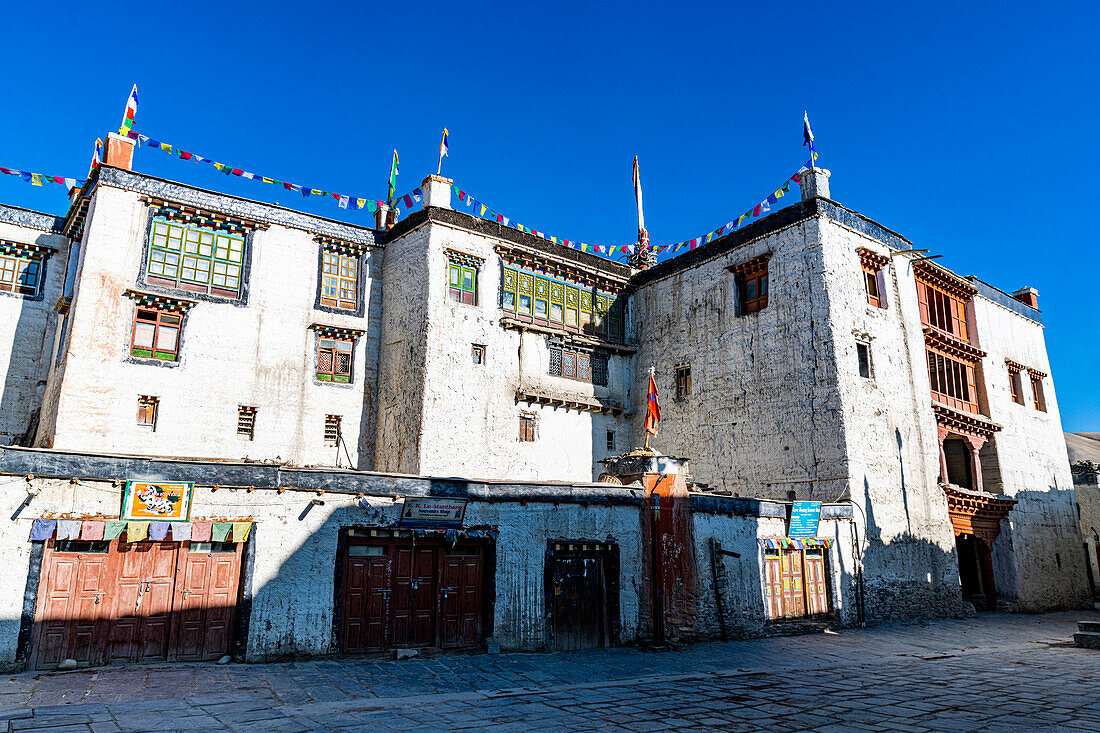 Old royal palace in the walled historic centre, Lo Manthang, Kingdom of Mustang, Himalayas, Nepal, Asia