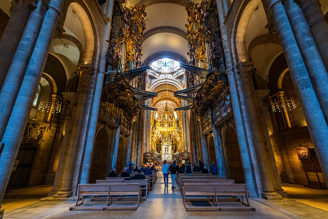 Innenraum der Kathedrale, Santiago de Compostela, UNESCO-Welterbe, Galicien, Spanien, Europa