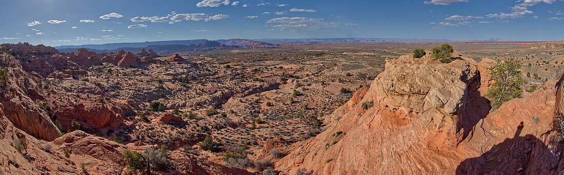 Glen Canyon Recreation Area mit, links, Vermillion Cliffs National Monument und Marble Canyon, gesehen von einem Beobachtungspunkt entlang der US89 südlich von Page, Arizona, Vereinigte Staaten von Amerika, Nordamerika