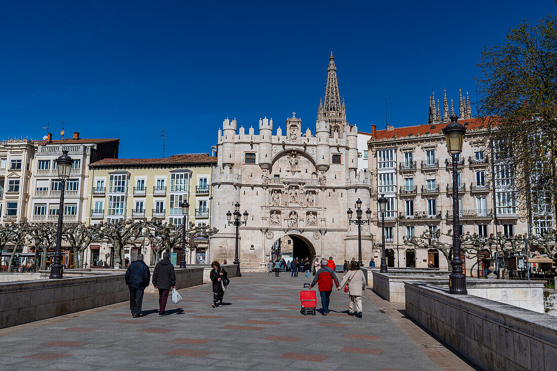 Tor Santa Maria, Burgos, UNESCO-Welterbestätte, Kastilien und Leon, Spanien, Europa