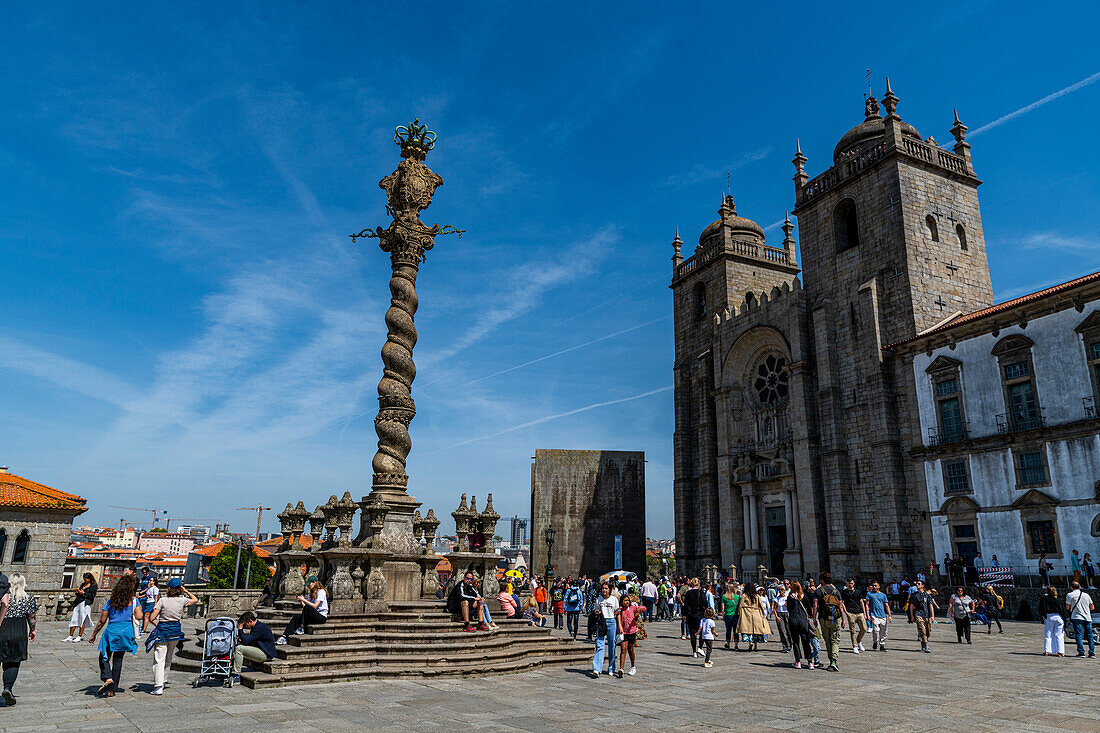 Cathedral, UNESCO World Heritage Site, Porto, Norte, Portugal, Europe