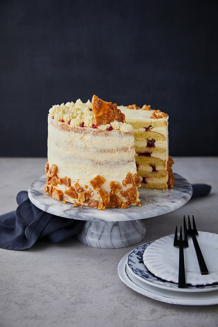 Frankfurt Naked Cake