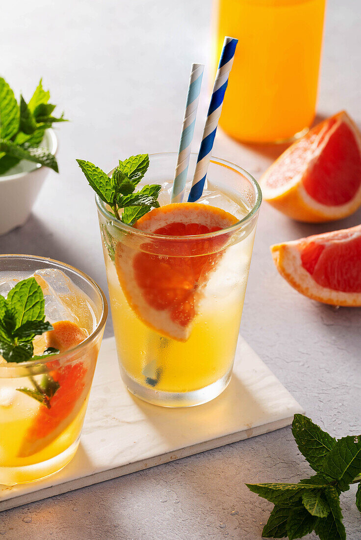 Citrus lemonade with grapefruit