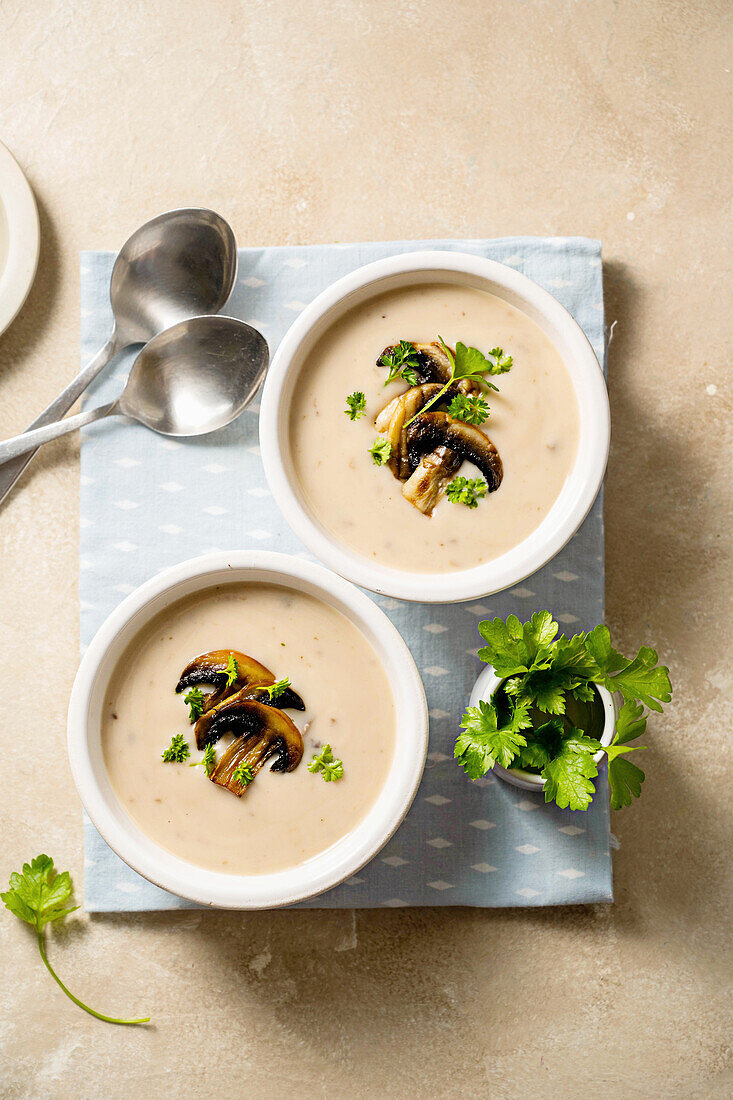 Creamy mushroom soup