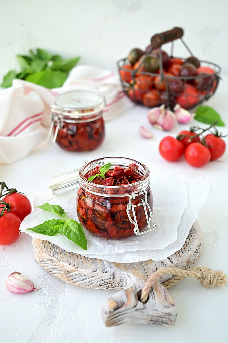 Pickled dried tomatoes