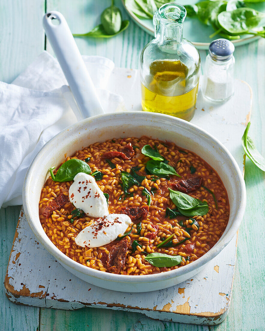 Gerstenrisotto mit Spinat und Ricotta