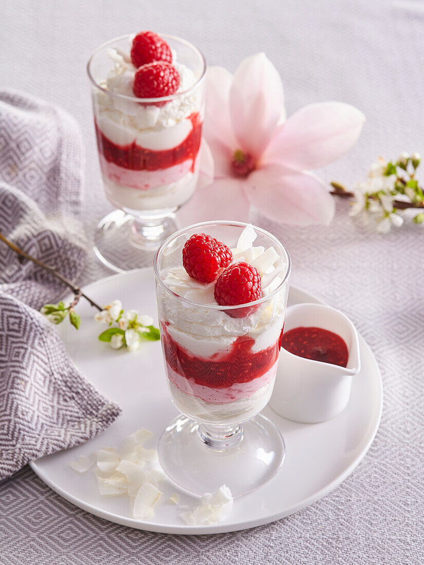 Raspberry parfait with mascarpone and coconut