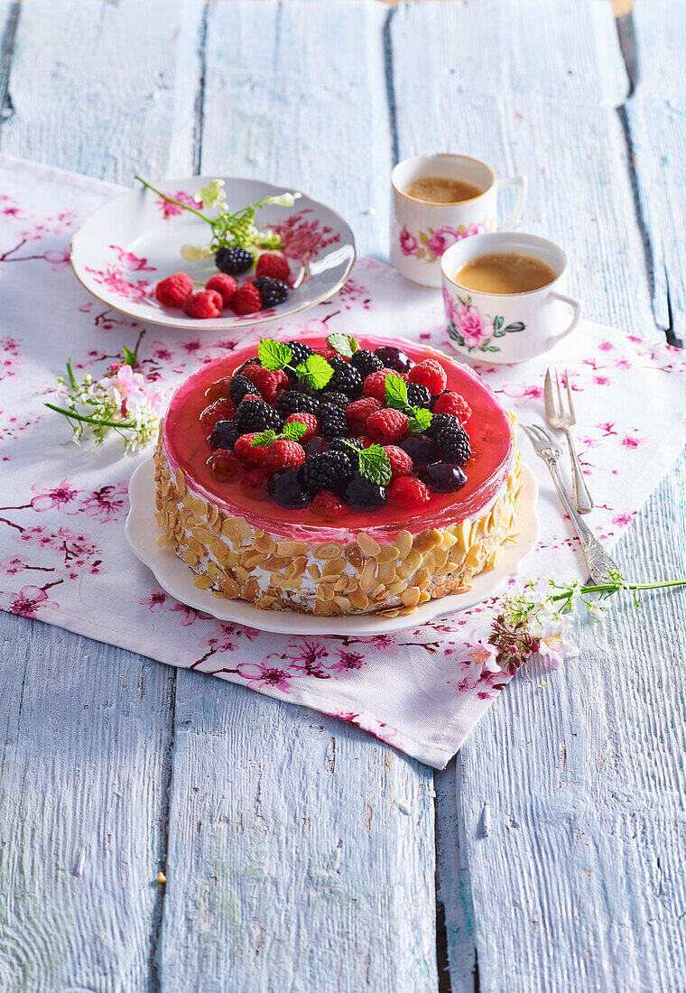 Sponge cake with wild berries