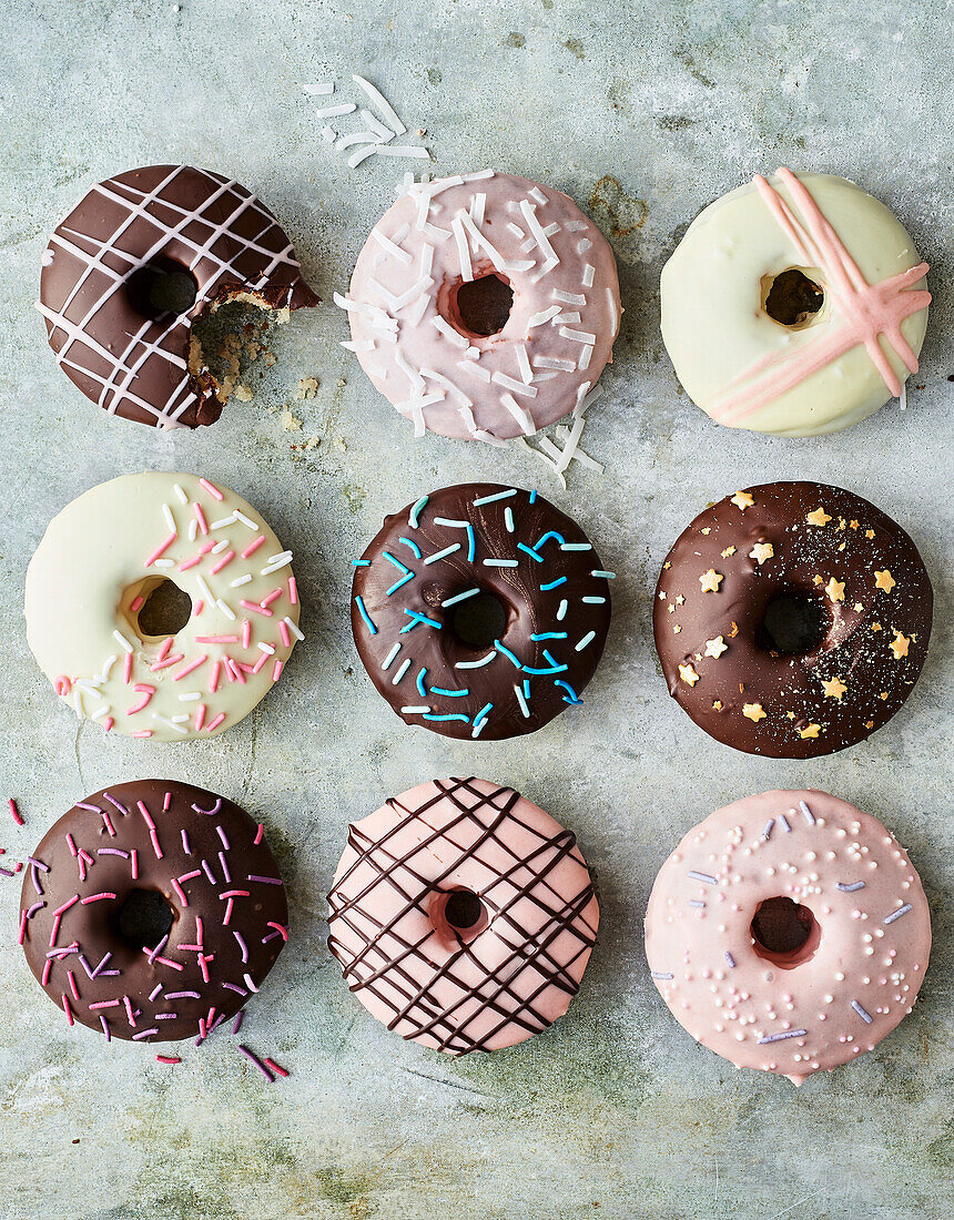 Funfetti Doughnuts