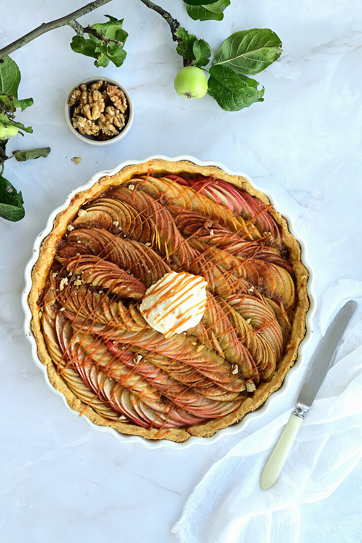 Apple tart with caramel and walnuts