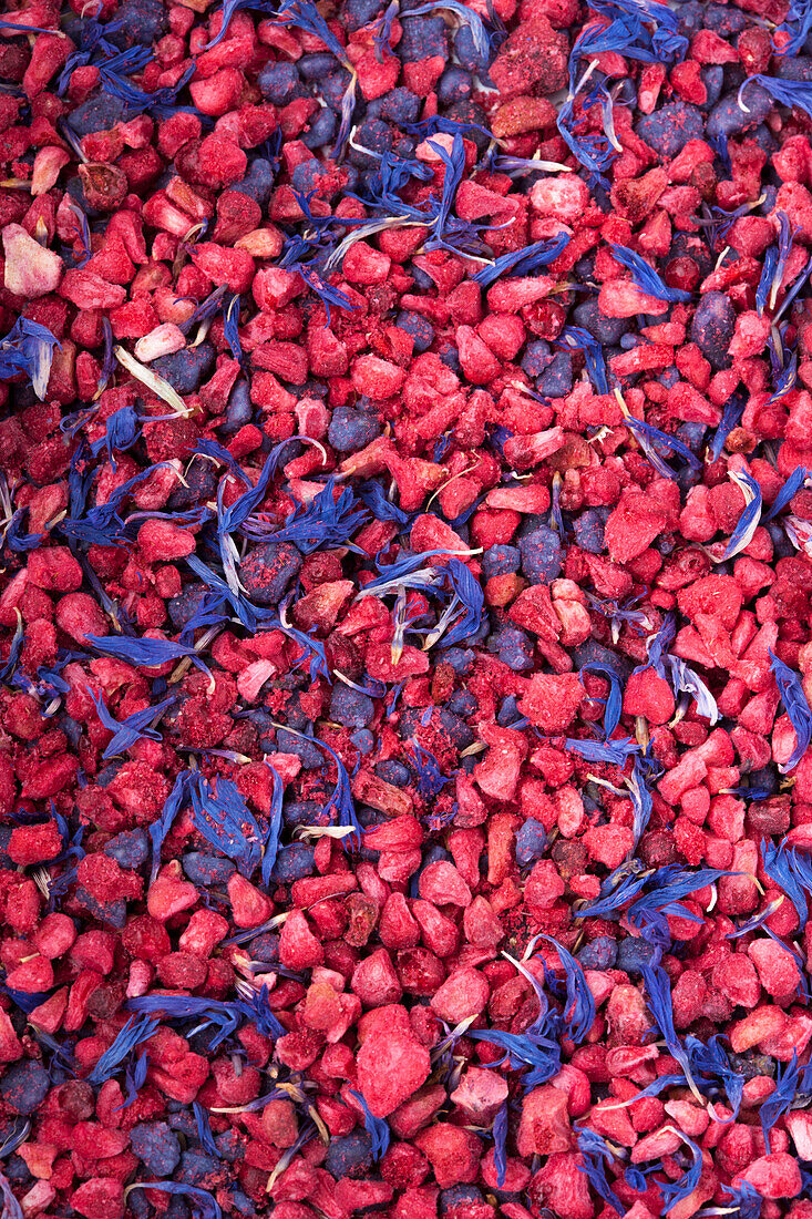 Borage flowers and freeze-dried red berries