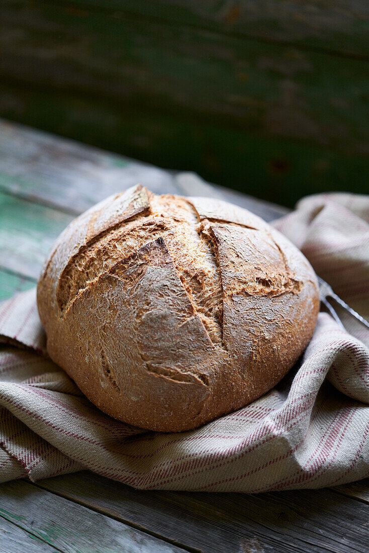 Bread made with mixed wheat and rye flour