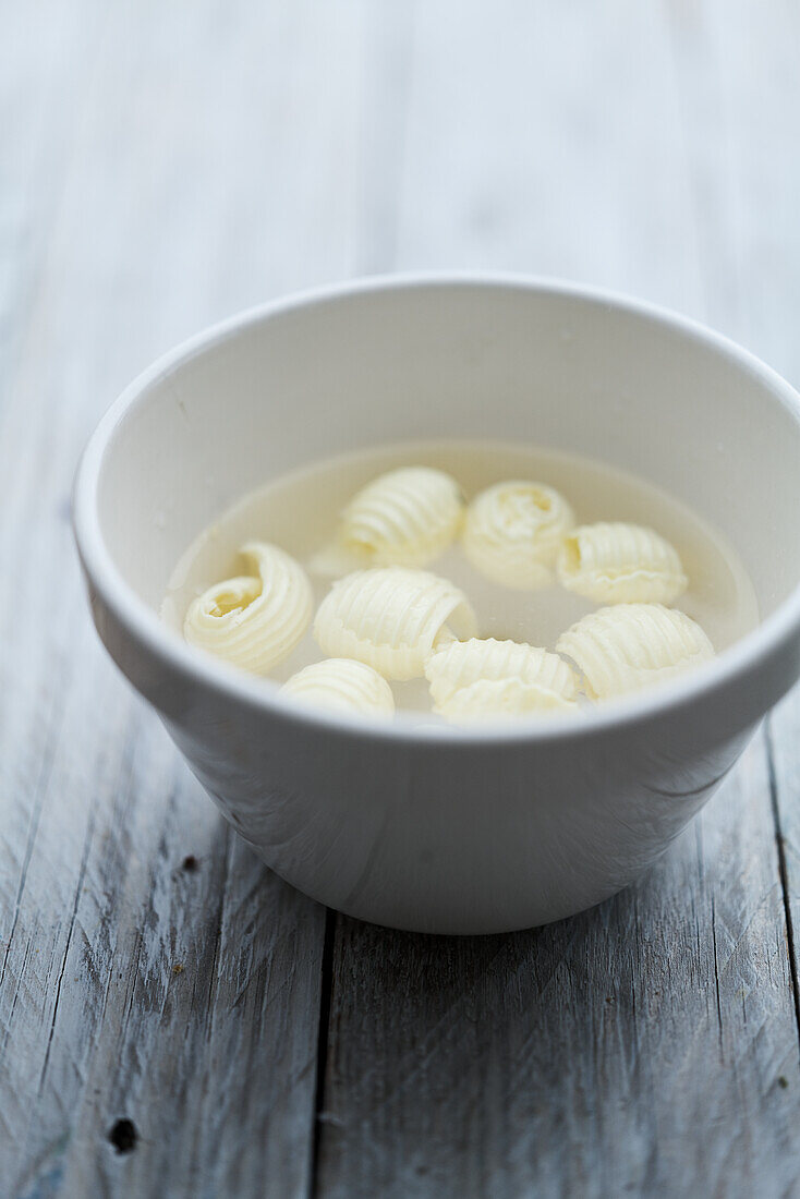 Butter curls in ice water