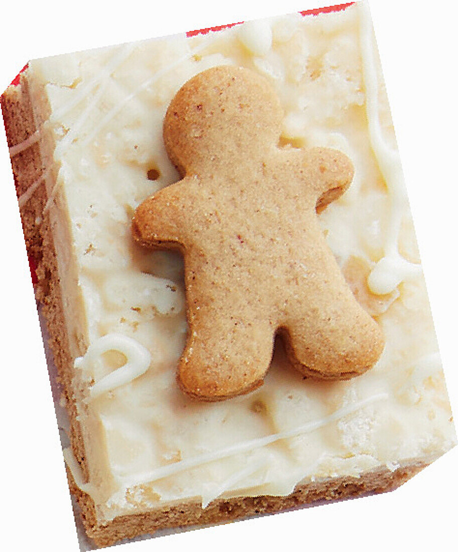 White chocolate cake with gingerbread men