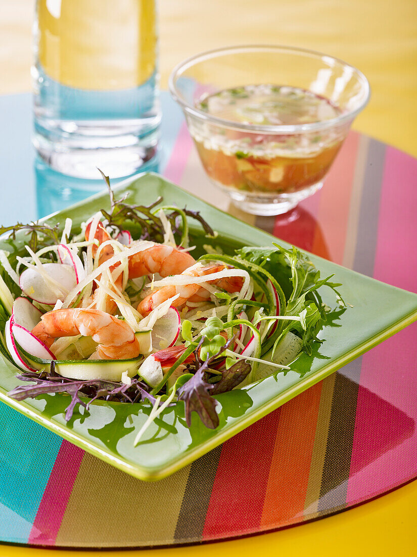 Prawn and vegetable salad