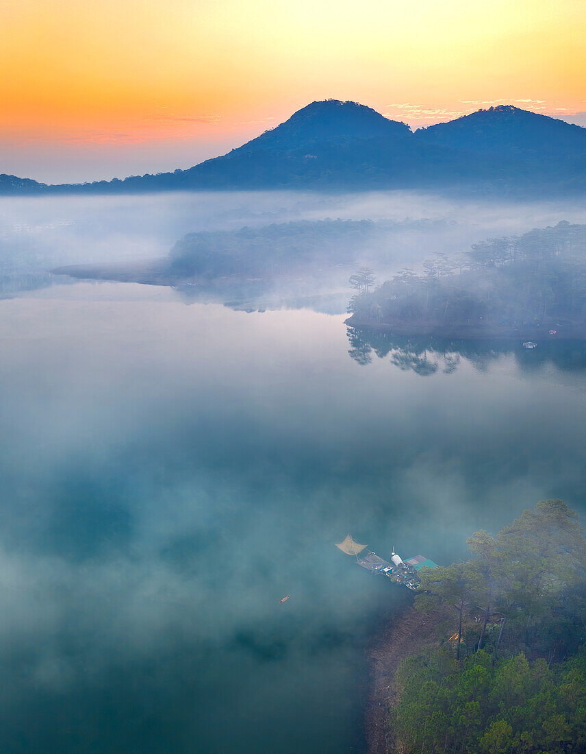 Tuyen Lam See, Da Lat (Dalat), Vietnam, Indochina, Südostasien, Asien