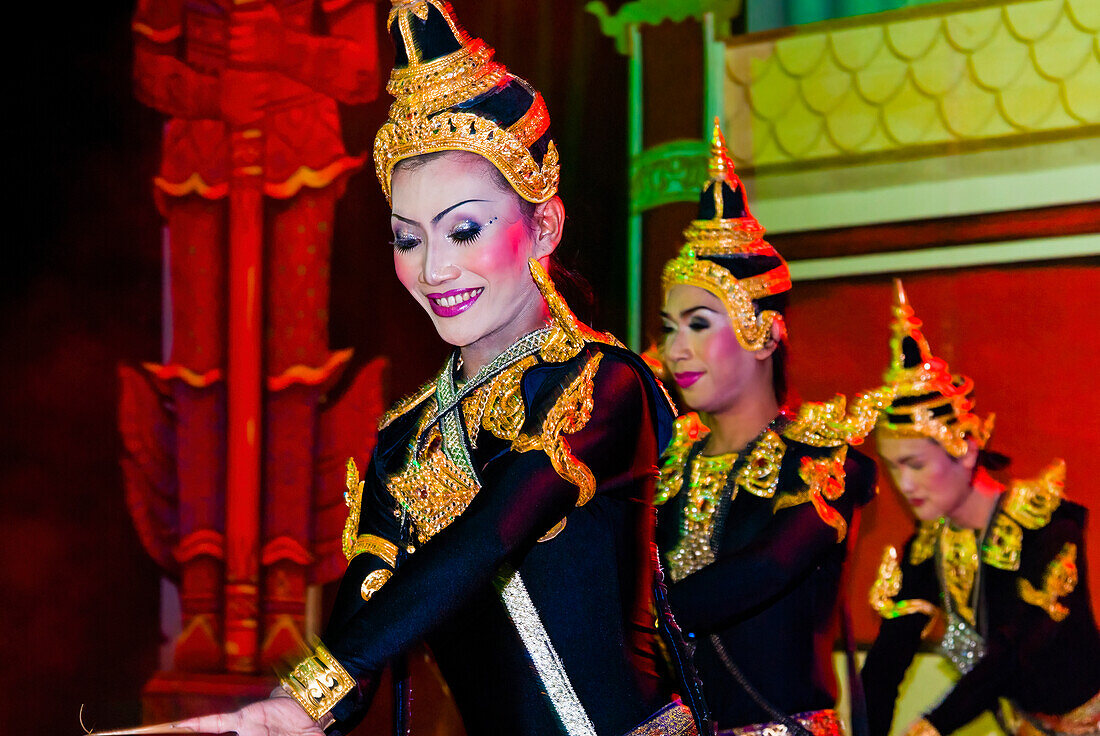 Dancers in traditional Thai classical dance costume, Phuket, Thailand, Southeast Asia, Asia\n