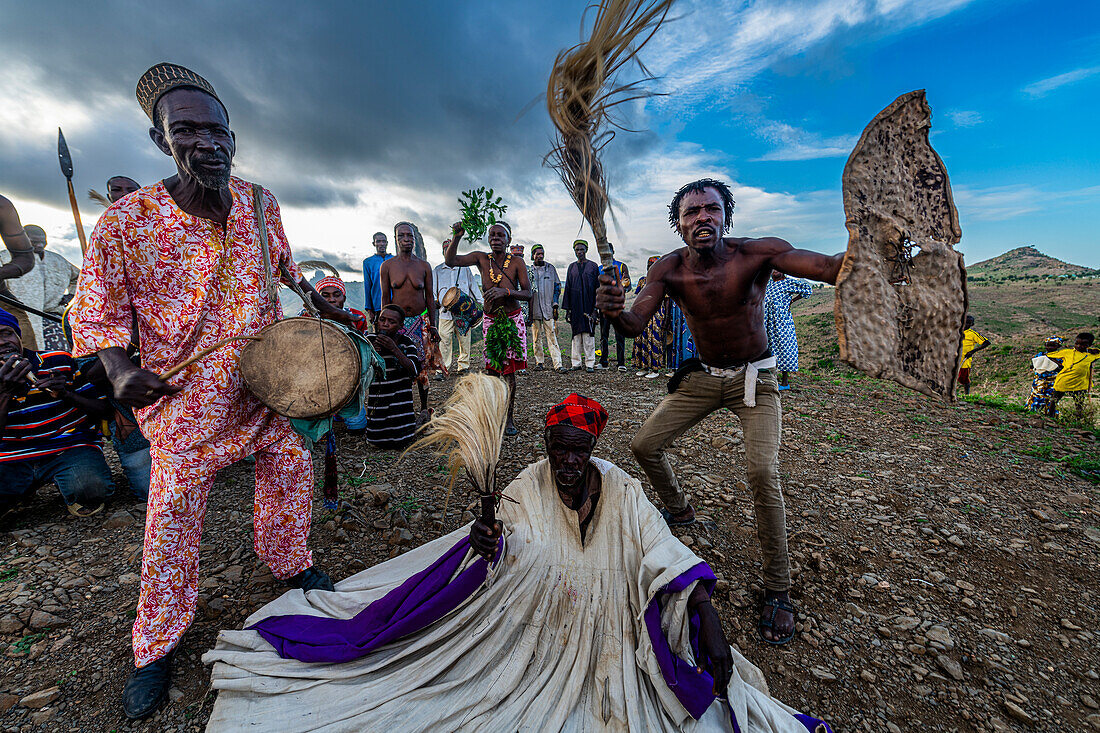 Kapsiki tribal people practising a traditional dance, Rhumsiki, Mandara mountains, Far North province, Cameroon, Africa\n