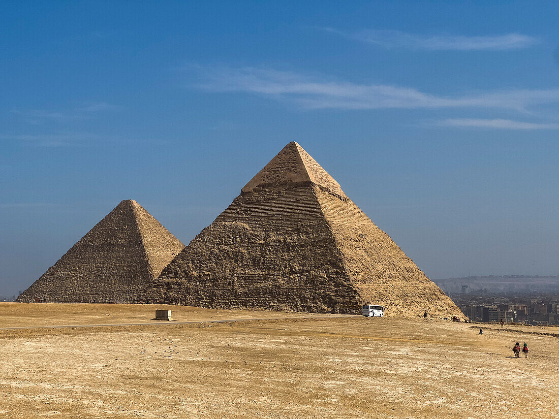 Der Pyramidenkomplex von Gizeh, UNESCO-Weltkulturerbe, Westufer des Nils, bei Kairo, Ägypten, Nordafrika, Afrika