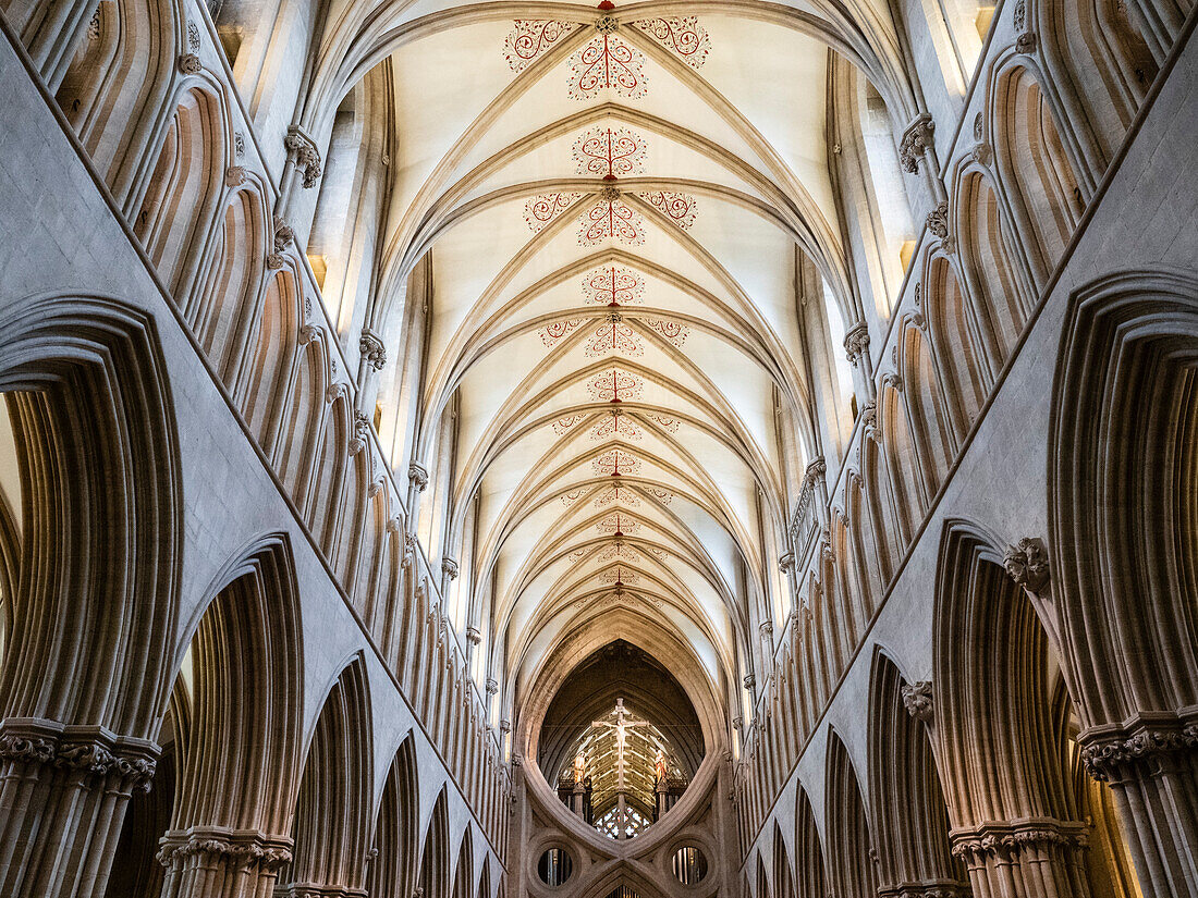 Scisssor arch and ceiling, The Cathedral, Wells, Somerset, England, United Kingdom, Europe\n