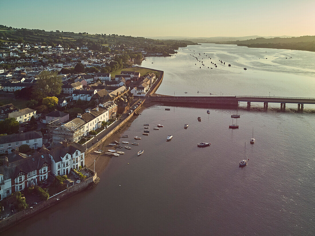 An evening view of Shaldon village and the estuary of the River Teign, Devon, England, United Kingdom, Europe\n