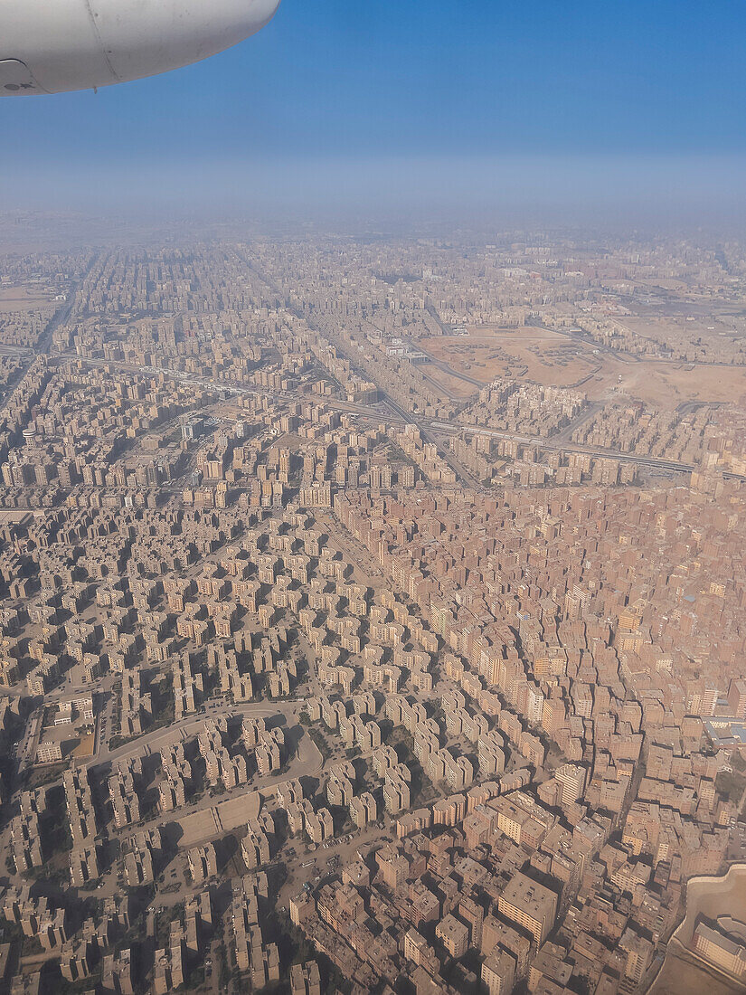 Luftaufnahme der Stadt Kairo, entlang des Nilufers, Kairo, Ägypten, Nordafrika, Afrika