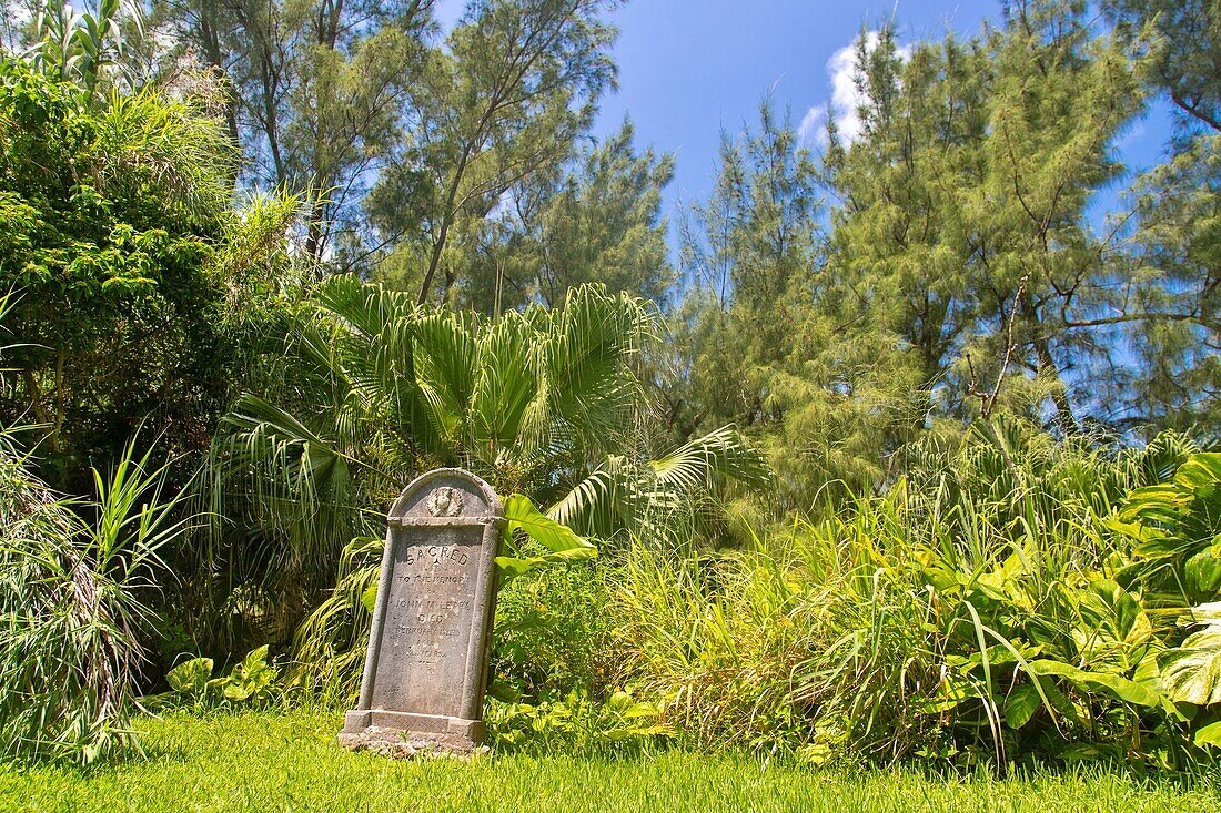 Der Sträflingsfriedhof mit Gräbern von Sträflingen, die im 19. Jahrhundert aus dem Vereinigten Königreich transportiert wurden, 13 markiert, Sandys, Bermuda, Atlantik, Nordamerika
