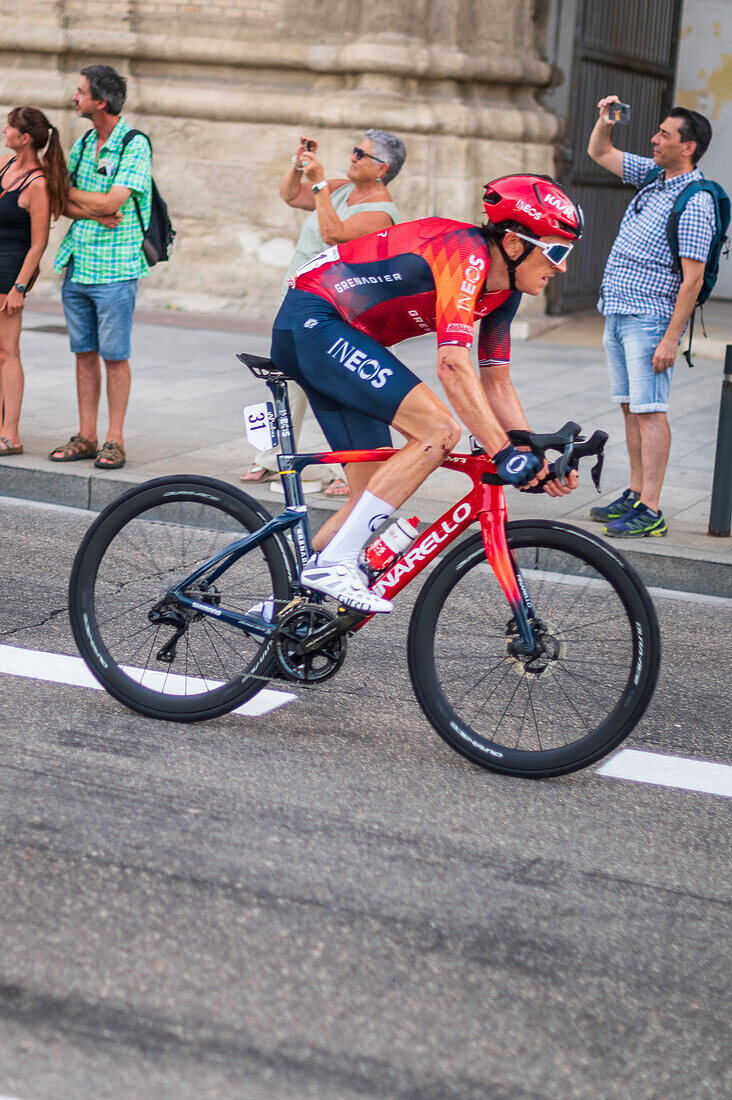 Die 12. Etappe der Vuelta a España, eines der wichtigsten Radrennen im internationalen Kalender, erreicht Zaragoza, Aragon, Spanien, am 7. September 2023