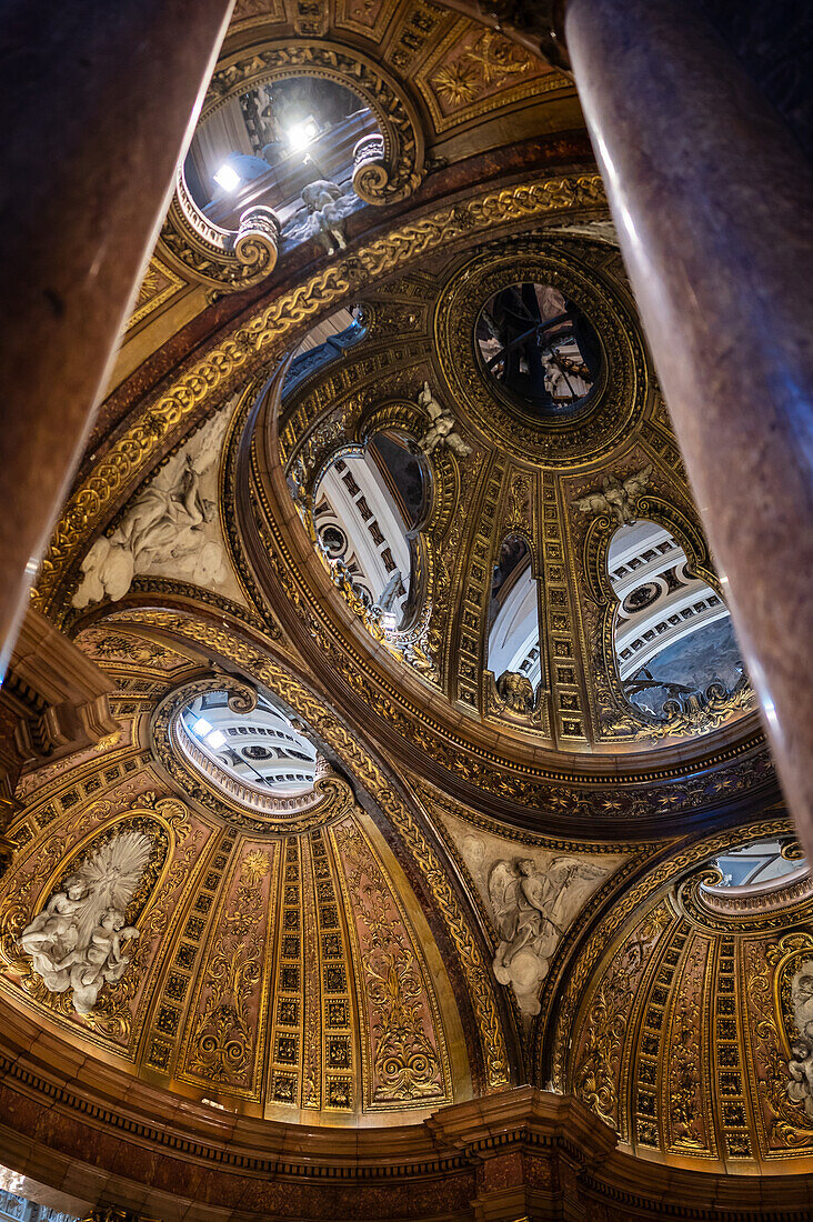 Cathedral-Basilica of Our Lady of the Pillar during The Offering of Flowers to the Virgen del Pilar, the most important and popular event of the Fiestas del Pilar held on Hispanic Day, Zaragoza, Spain\n